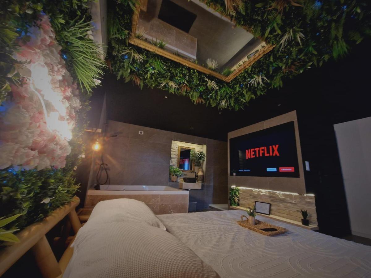 L'Experience Love Room Saint-Jean-Bonnefonds Eksteriør bilde