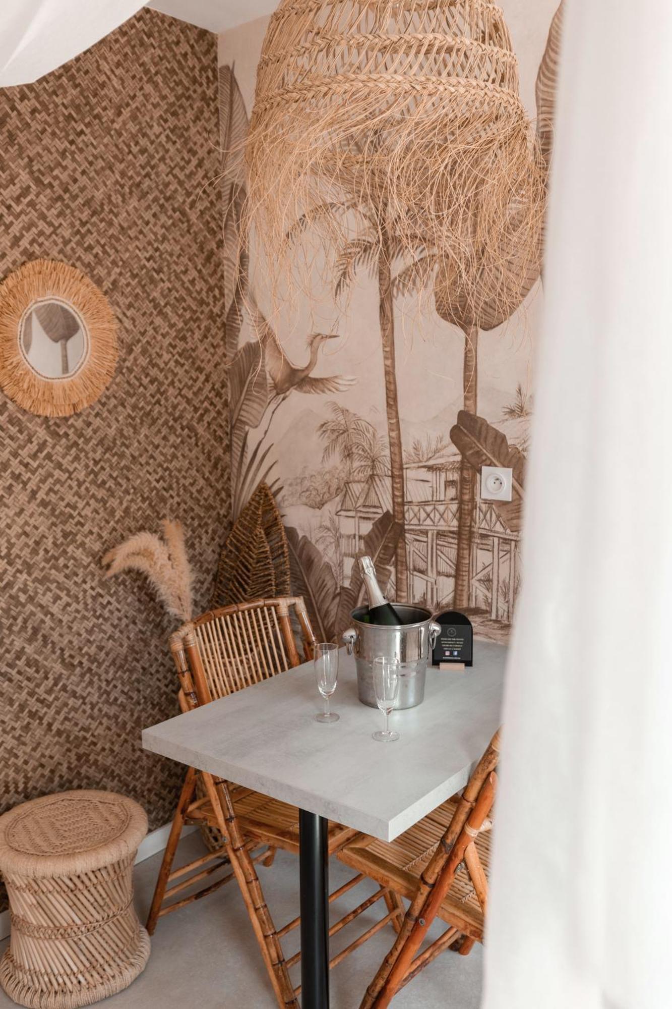 L'Experience Love Room Saint-Jean-Bonnefonds Eksteriør bilde