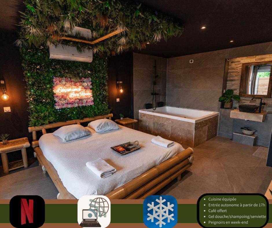 L'Experience Love Room Saint-Jean-Bonnefonds Rom bilde